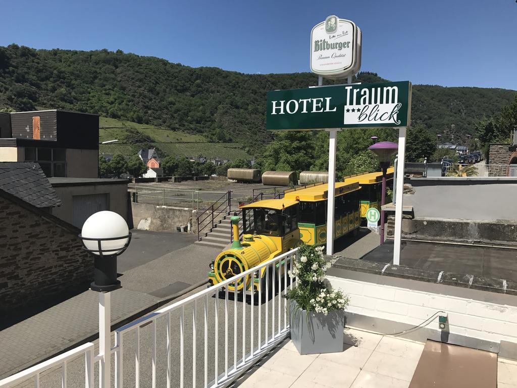 Hotel Traumblick 3*